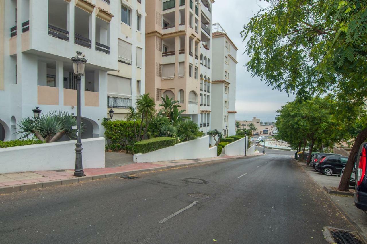 Puerto Deportivo Estepona Eksteriør billede